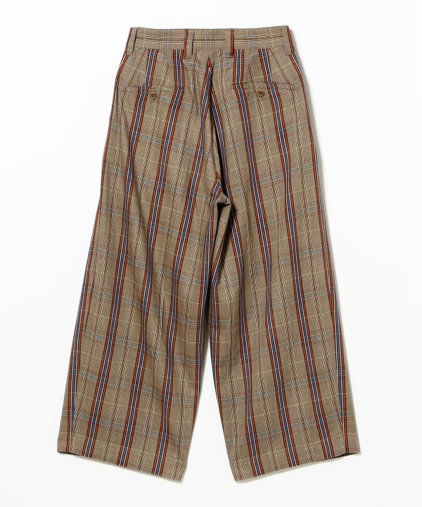 ts(s) / 3 Tuck Baggy Pants