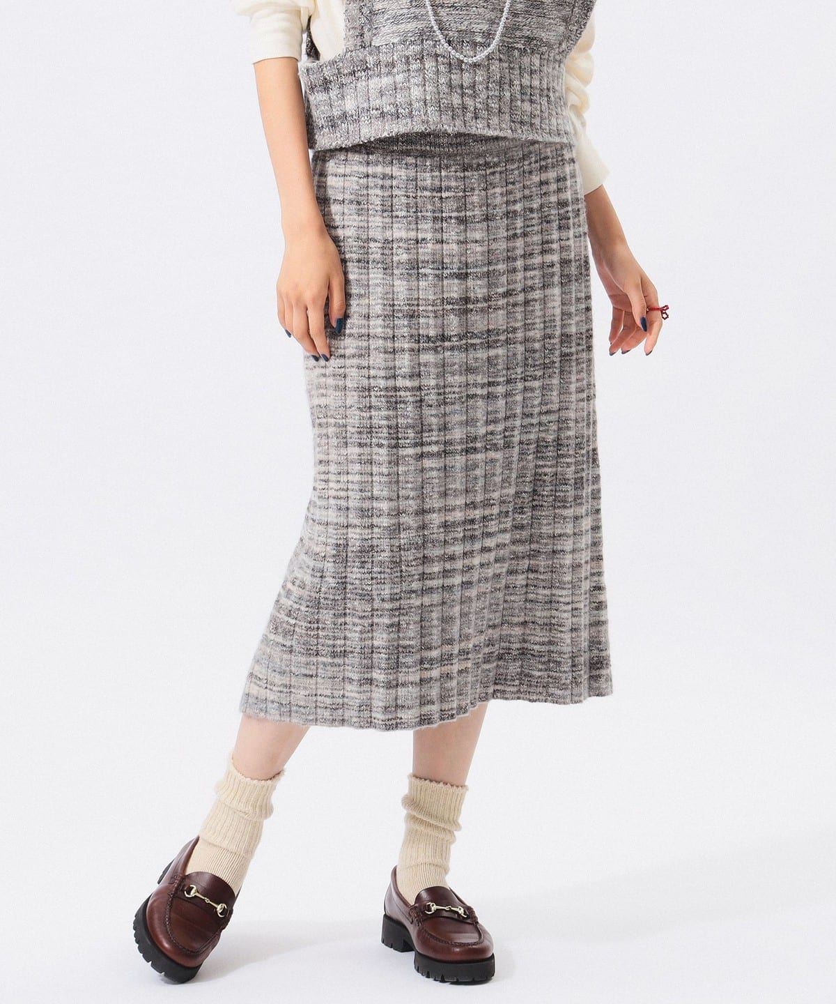 BEAMS BOY BEAMS BOY Skirt (Midi/Mi-length Skirt) for sale