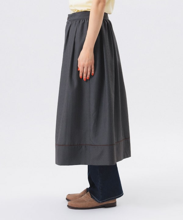 ❤︎新品・未着用!BEAMSコットンエンブロイダリースカート❤︎38(Mサイズ)❤︎ BEAMS BOY(ビームス ボーイ)ドット フロント オープン