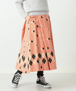 STYLE EYES × BEAMS BOY / コーデュロイ プリント フレア スカート