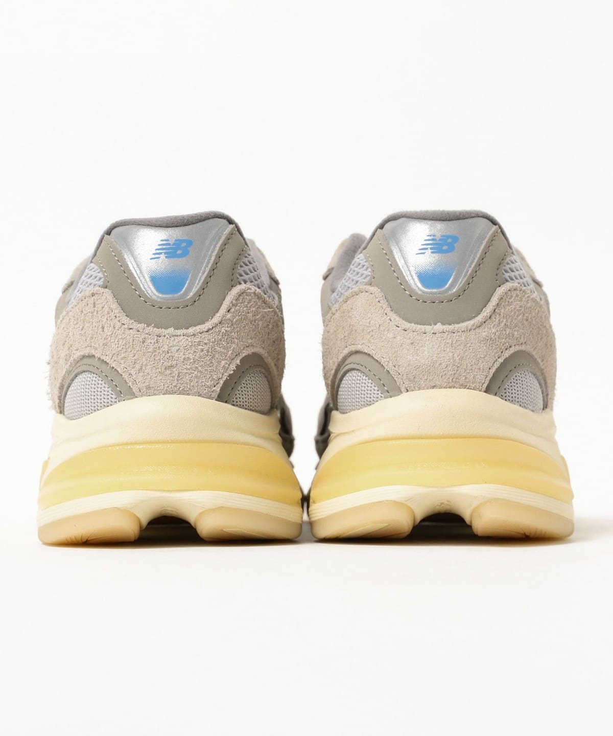 BEAMS BOY（ビームス ボーイ）【WEB限定】New Balance / 2010