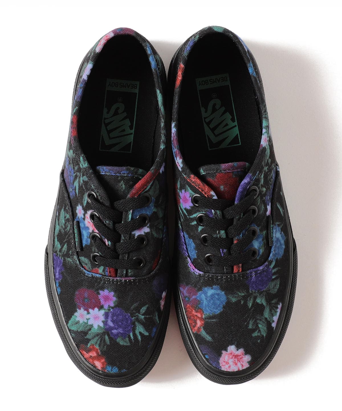 vans authentic beams