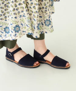 PENELOPE × BEAMS BOY / Menorca サンダル