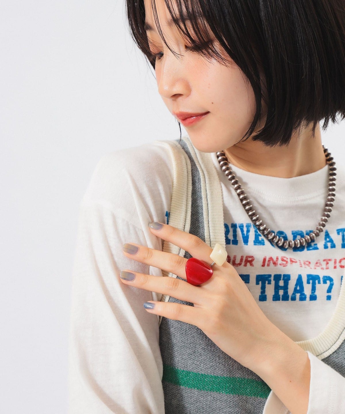 レトロ 樹脂 リング 2セット アクセサリー WOMEN RED・WHITE ONE SIZE レトロ 樹脂 リング 2セット アクセサリー WOMEN RED・WHITE ONE SIZE