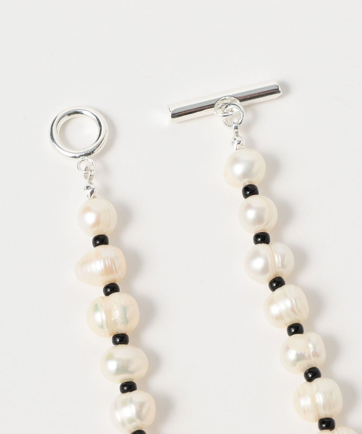 BEAMS BOY（ビームス ボーイ）ROSETTA PRAYER / PEARL BEADS NECKLACE 