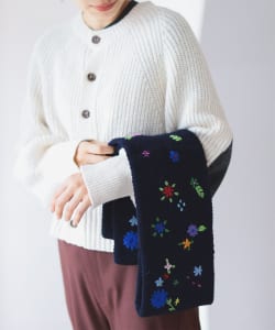 BEAMS BOY / 手編み 花刺繍 マフラー