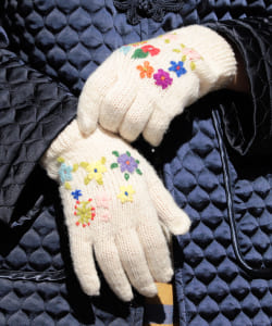 BEAMS BOY / 花刺繍 グローブ