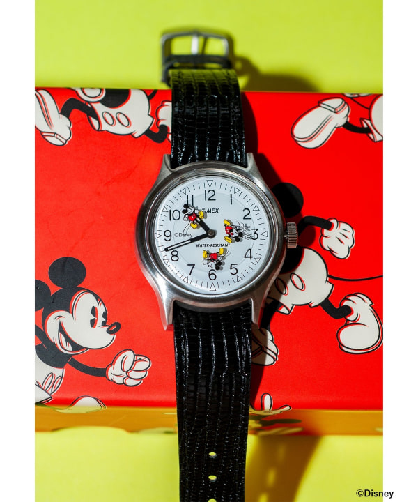 ご理解いただきご購入くださいBEAMS　ミッキーマウス　Disneyコラボ　時計Wネーム限定
