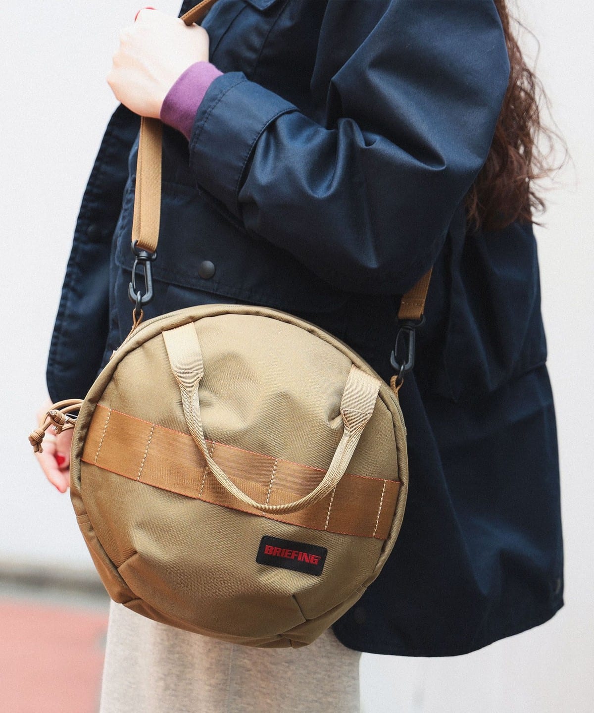 希少 BRIEFING × BARNEYS NEW YORK ヘルメットバッグ 希少 BRIEFING × BARNEYS NEW YORK ヘルメットバッグ - メルカリ