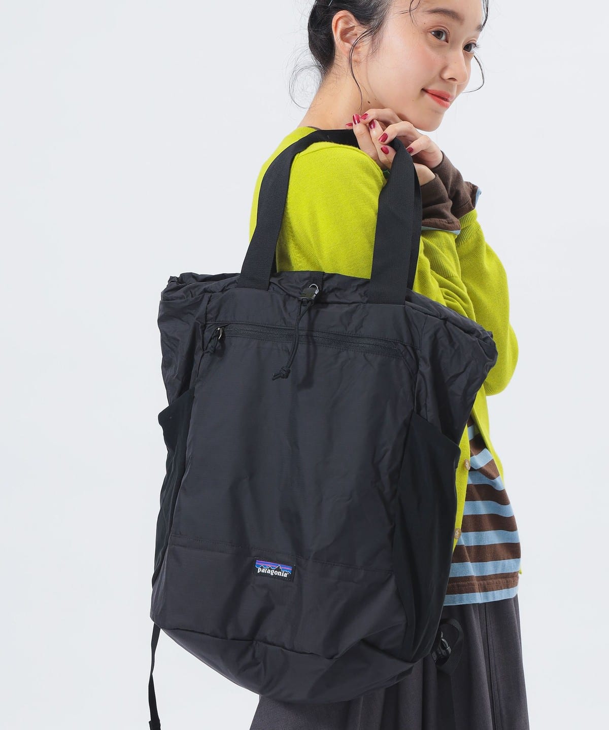 patagonia パタゴニア / テラヴィア・トート・パック 24L バッグ WOMEN BLK ONE SIZE patagonia パタゴニア / テラヴィア・トート・パック 24L バッグ WOMEN BLK ONE SIZE