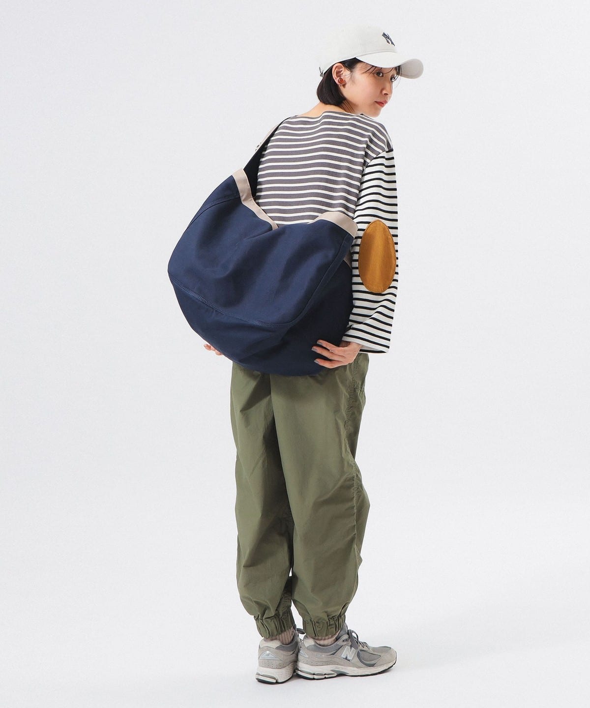 BEAMS BOY（ビームス ボーイ）ニュースペーパー バッグ NEW