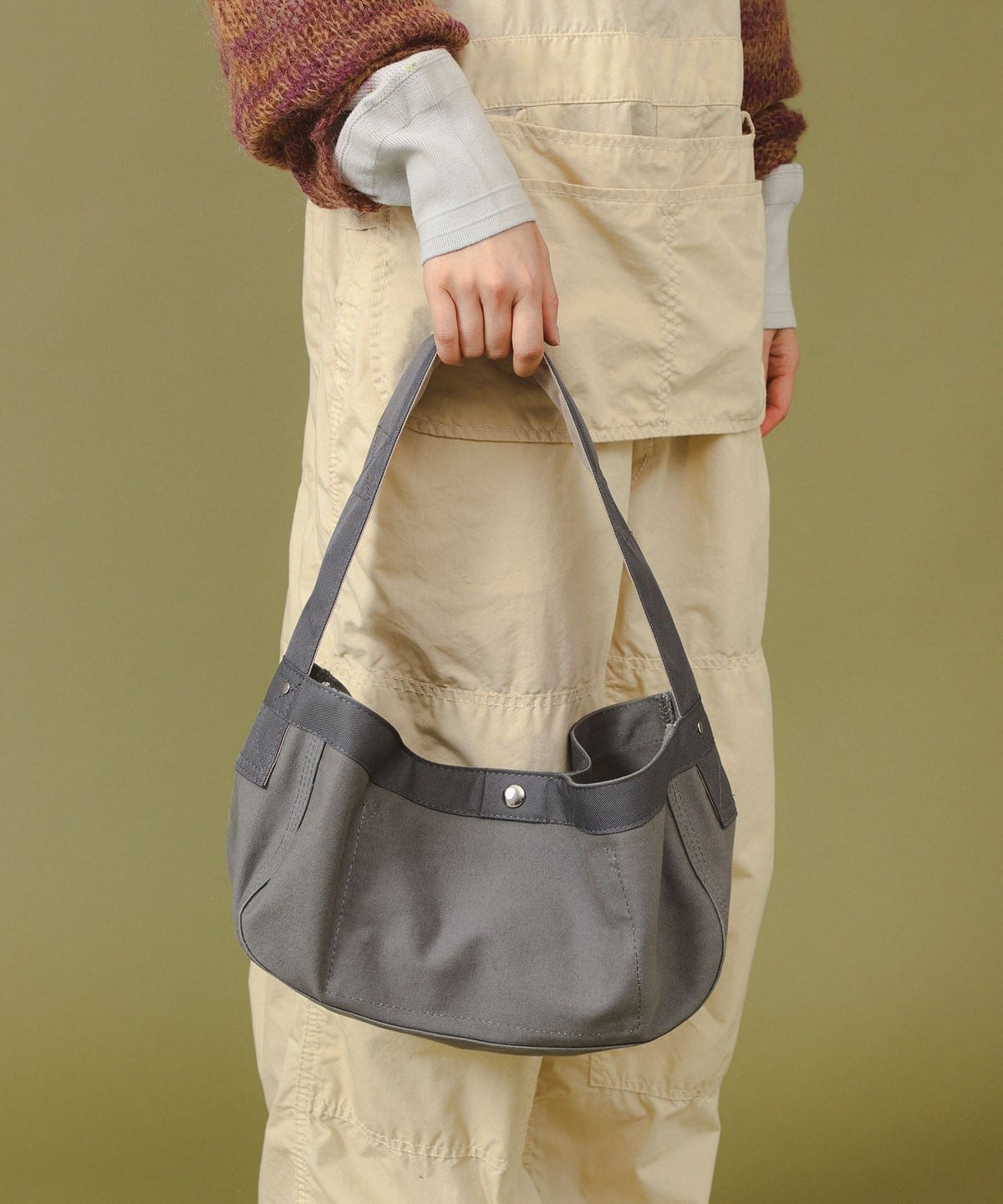 ニュースペーパー バッグ ミニ バッグ WOMEN CHARCOAL. GREY ONE SIZE ニュースペーパー バッグ ミニ バッグ WOMEN CHARCOAL. GREY ONE SIZE