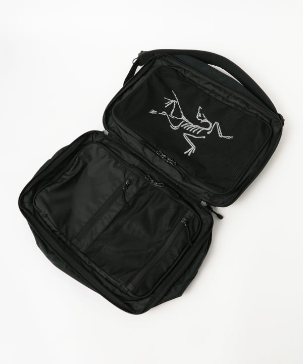ARC'TERYX × BEAMS ワイヤレスチャージャー ARC'TERYX BEAMS ノベルティ ワイヤレス充電器 - メルカリ