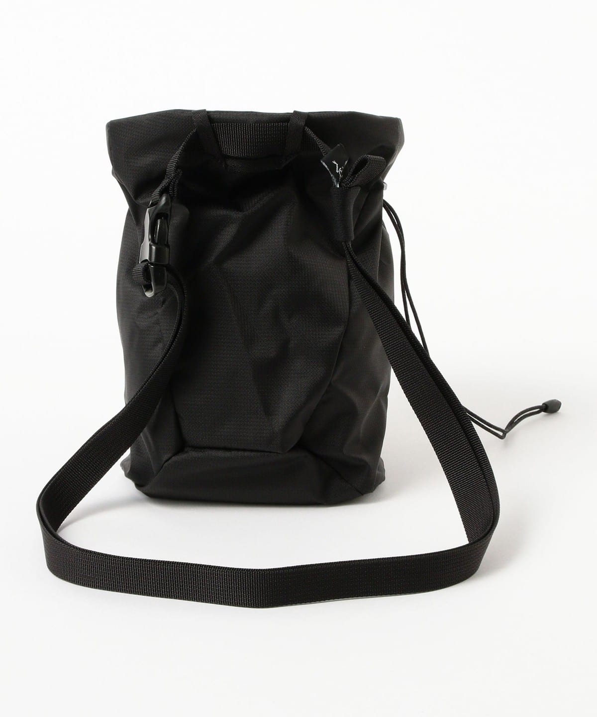 BEAMS BOY（ビームス ボーイ）ARC'TERYX / Ion Lightweight Chalk Bag