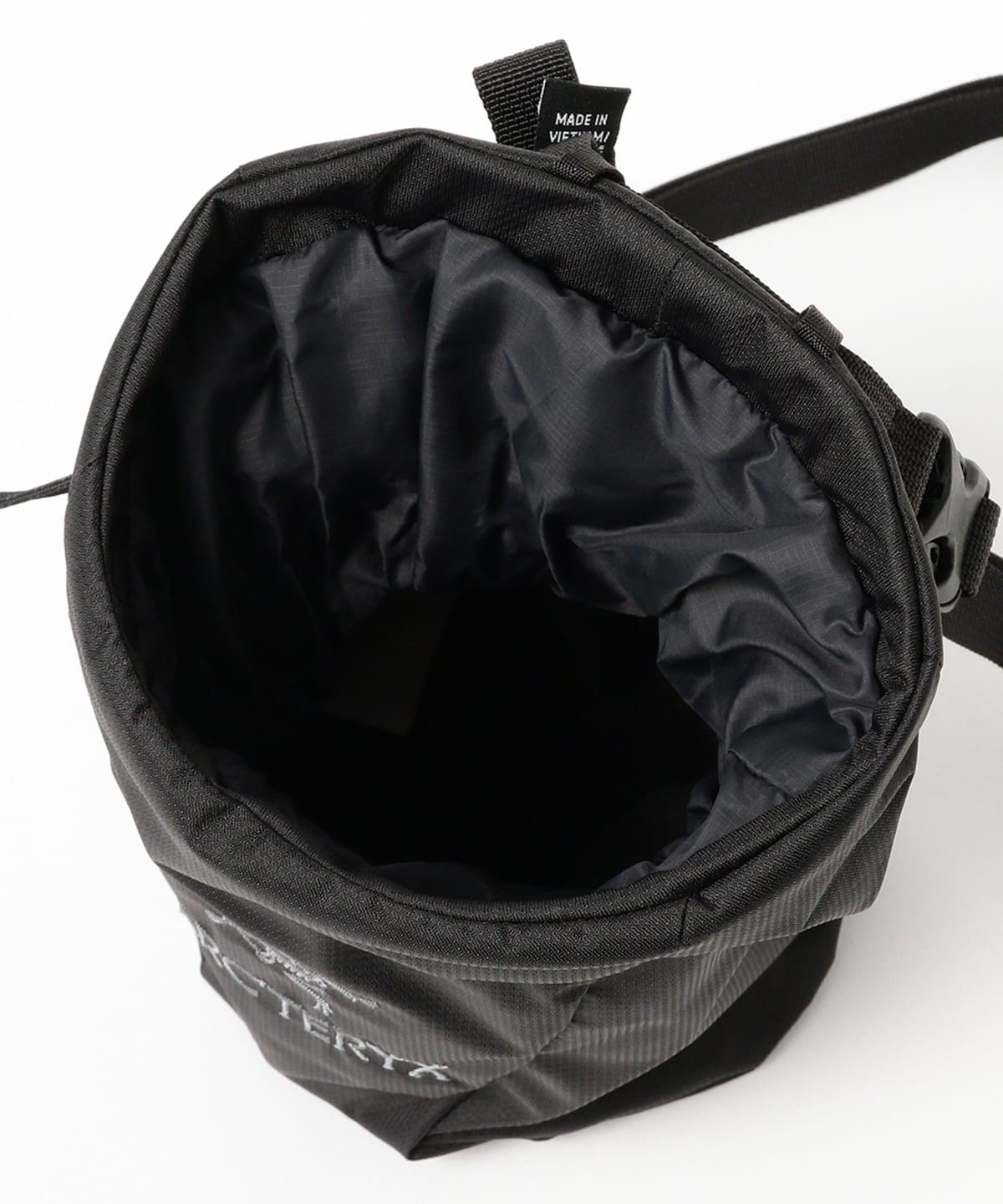 BEAMS BOY（ビームス ボーイ）ARC'TERYX / Ion Lightweight Chalk Bag