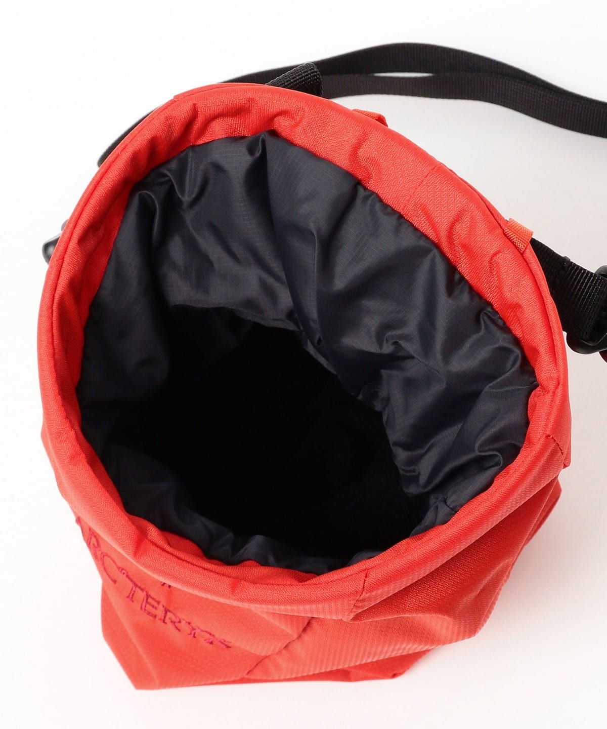 BEAMS BOY（ビームス ボーイ）ARC'TERYX / Ion Lightweight Chalk Bag