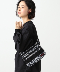 ＜UNISEX＞ BRIEFING / 別注 レオパード サコッシュ Ⅱ