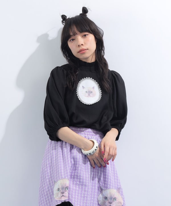 item main image