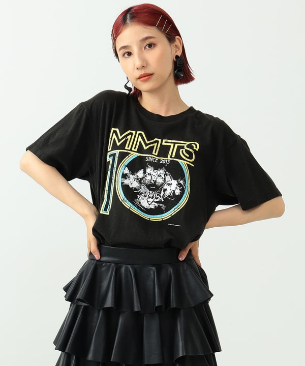 mmts（マミタス）〈UNISEX〉mmts / 10周年ロックＴシャツ（Tシャツ