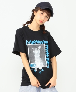〈UNISEX〉mmts / メポ mew 半袖Tシャツ