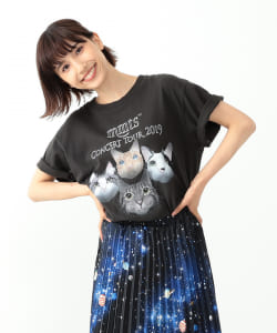 〈UNISEX〉mmts / 4CATS ロックTシャツ