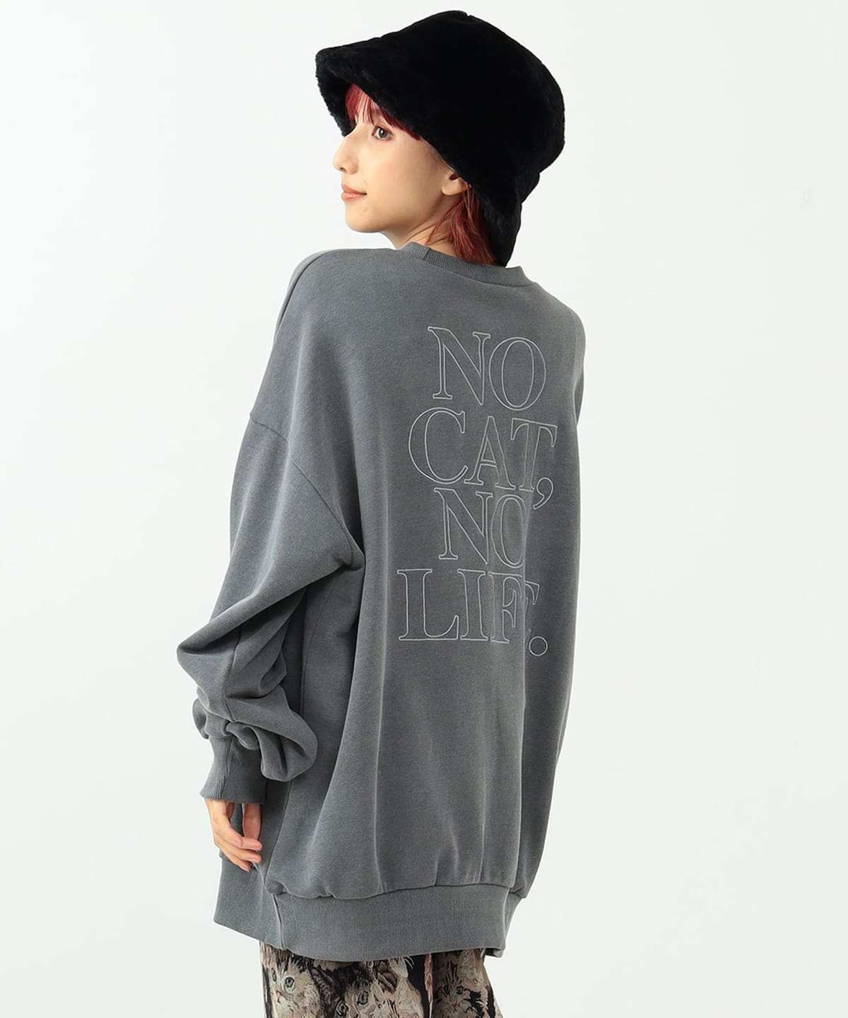 NCNL刺繍スウェット トップス WOMEN CHARCOAL. G L NCNL刺繍スウェット トップス WOMEN CHARCOAL. G L