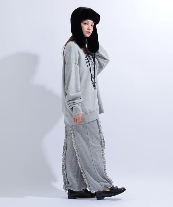 カレッジ スウェット Model : H163 B85 W58 H92　Size : L