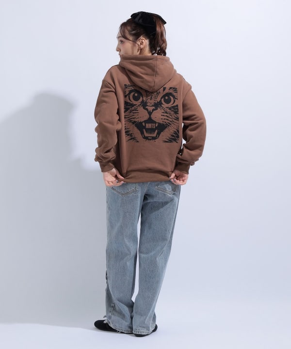 メッセージ パーカー Model : H163 B85 W58 H92　Size : M
