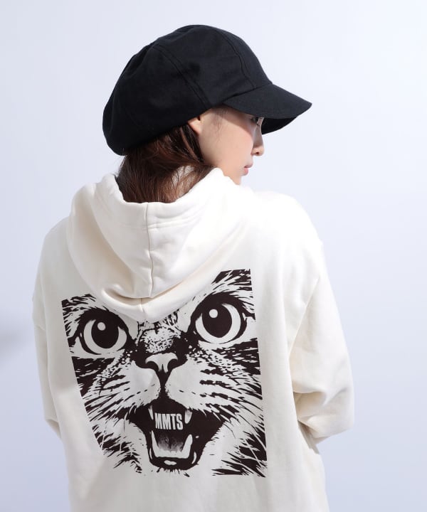 メッセージ パーカー Model : H163 B85 W58 H92　Size : L