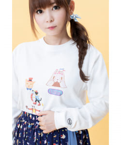 〈UNISEX〉 mmts / 猫サーカス ロングTシャツ