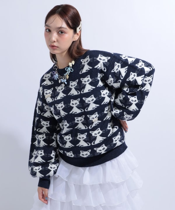 猫 ジャカード ニット Model : H163 B85 W58 H92　Size : M