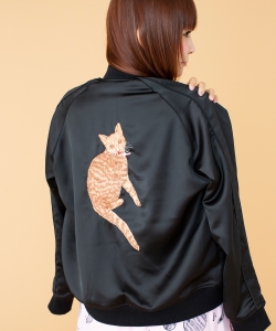 【しょこたん着用】mmts / メポ刺繍 リバーシブル ブルゾン