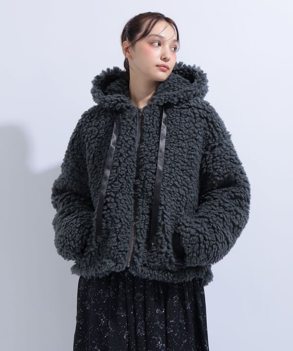 【+10%ポイントUP】猫耳 フード もこもこ ブルゾン Model : H163 B85 W58 H92　Size : M