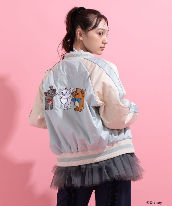 おしゃれキャット / リバーシブル ブルゾン Model : H163 B85 W58 H92　Size : M