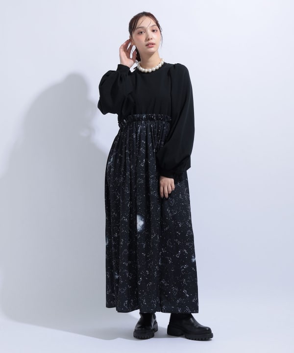 異素材コンビ ボリュームスリーブ ワンピース Model : H163 B85 W58 H92　Size : M