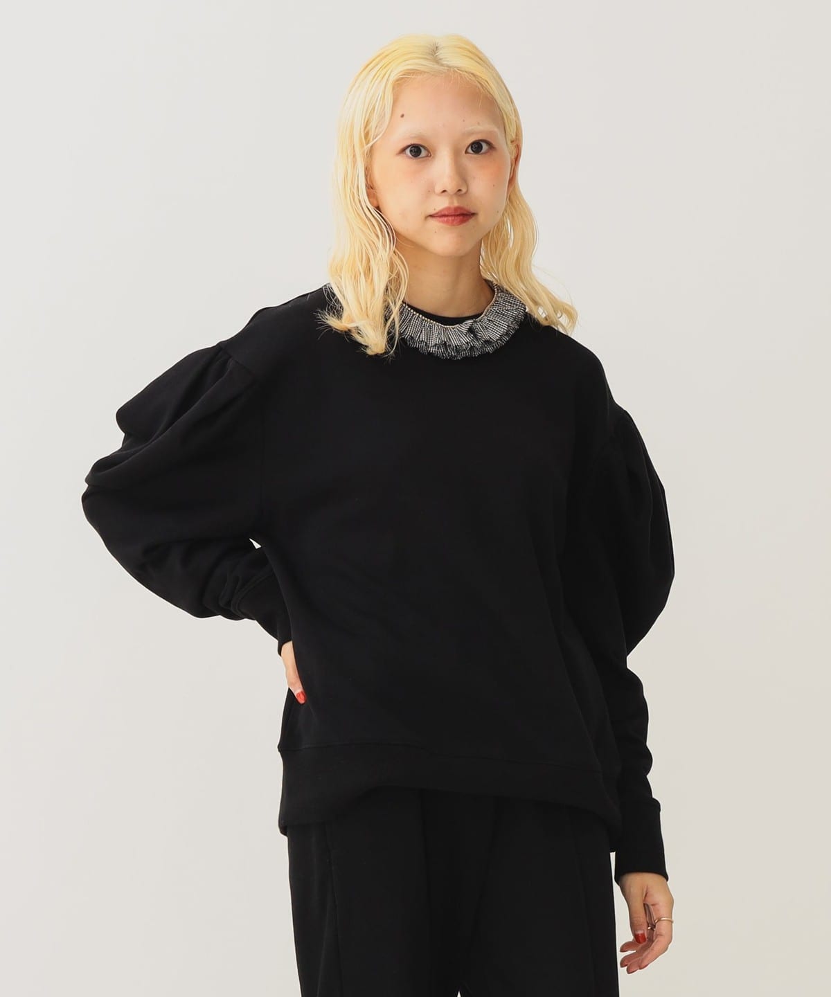 ボリューム袖 スウェット トップス WOMEN BLACK ONE SIZE ボリューム袖 スウェット トップス WOMEN BLACK ONE SIZE