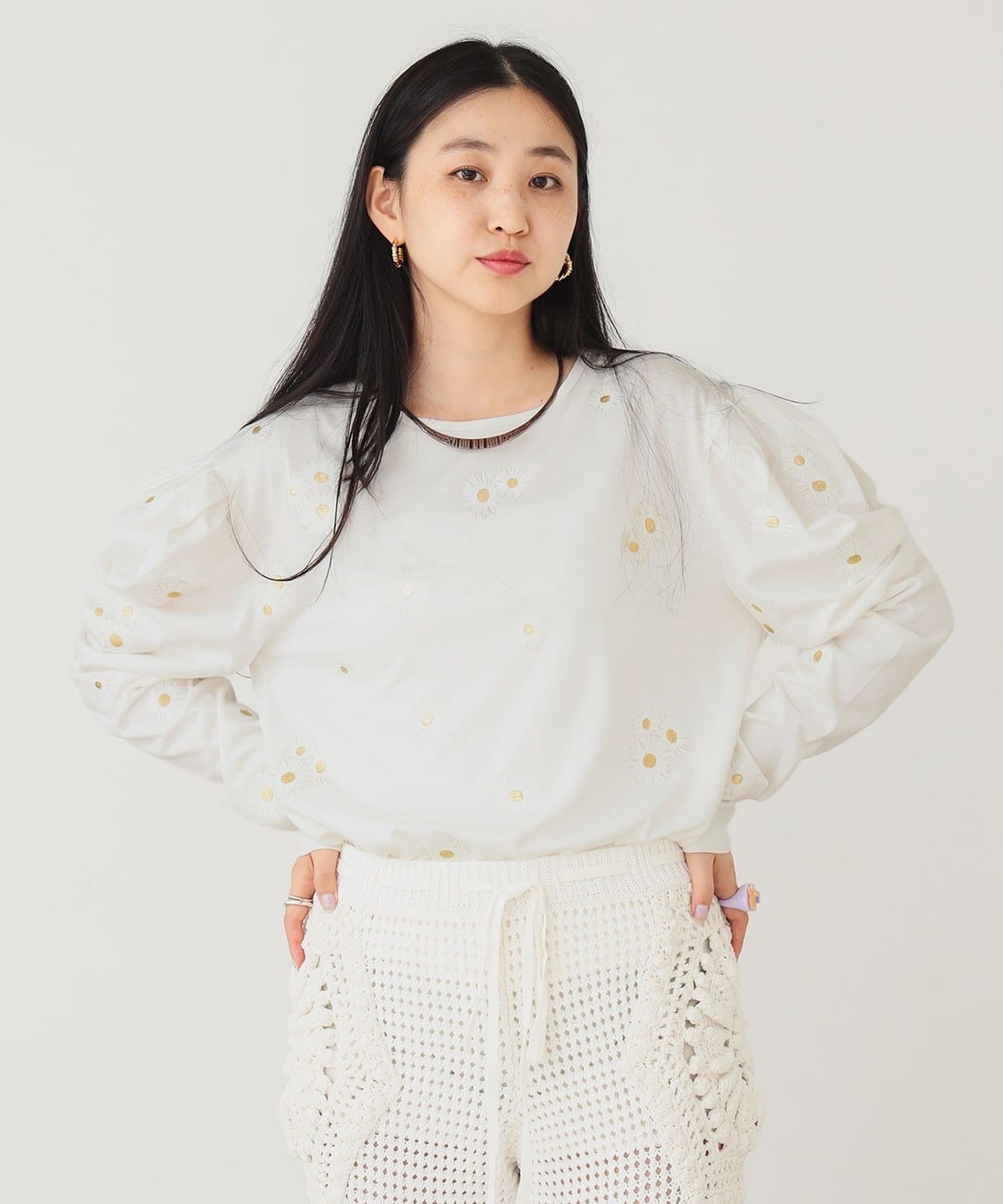花柄プリント ボリューム袖 ロンT Tシャツ・カットソー WOMEN WHITE ONE SIZE 花柄プリント ボリューム袖 ロンT Tシャツ・カットソー WOMEN WHITE ONE SIZE