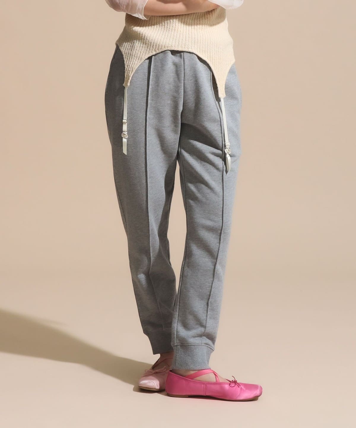 タックスウェットパンツ パンツ WOMEN GREY ONE SIZE タックスウェットパンツ パンツ WOMEN GREY ONE SIZE