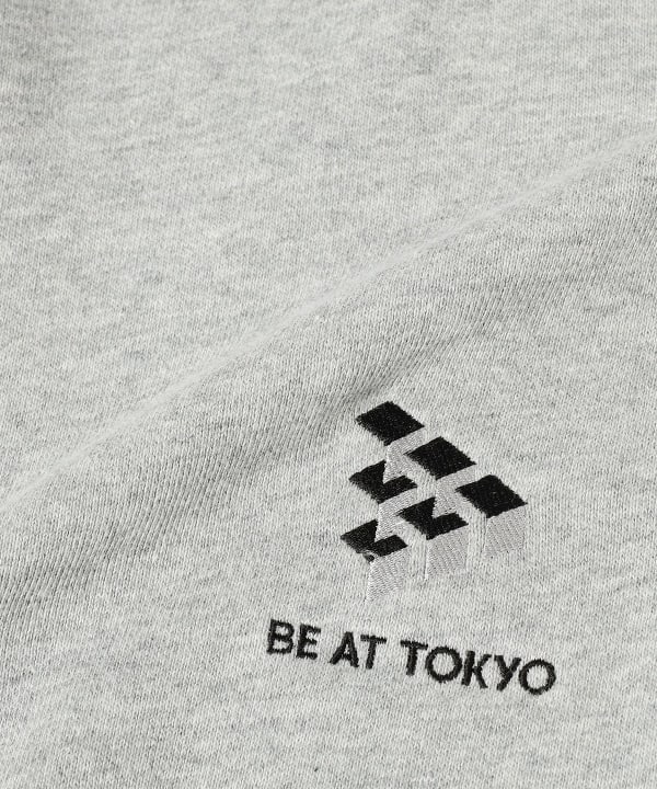 BEAMS（ビームス）BE AT TOKYO / 刺繍ロゴ クルーネック