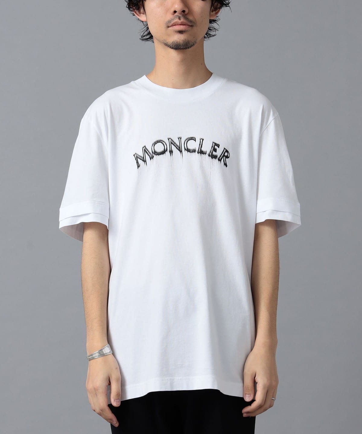 BEAMS F（ビームスF）MONCLER / サンド ロゴ クルーネック Tシャツ（Tシャツ・カットソー Tシャツ）通販｜BEAMS