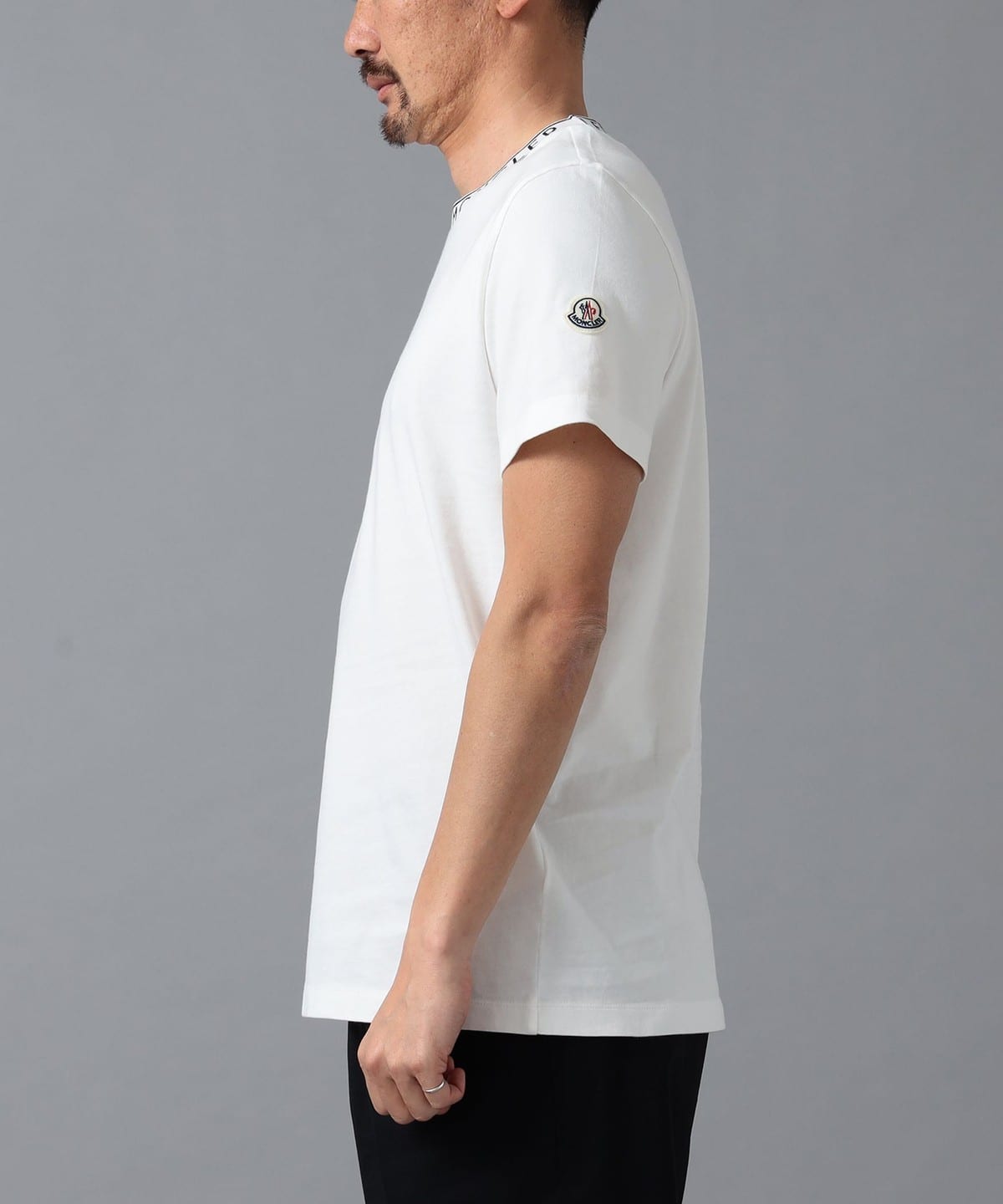 BEAMS F（ビームスF）MONCLER / ジャカード ロゴ クルーネック T