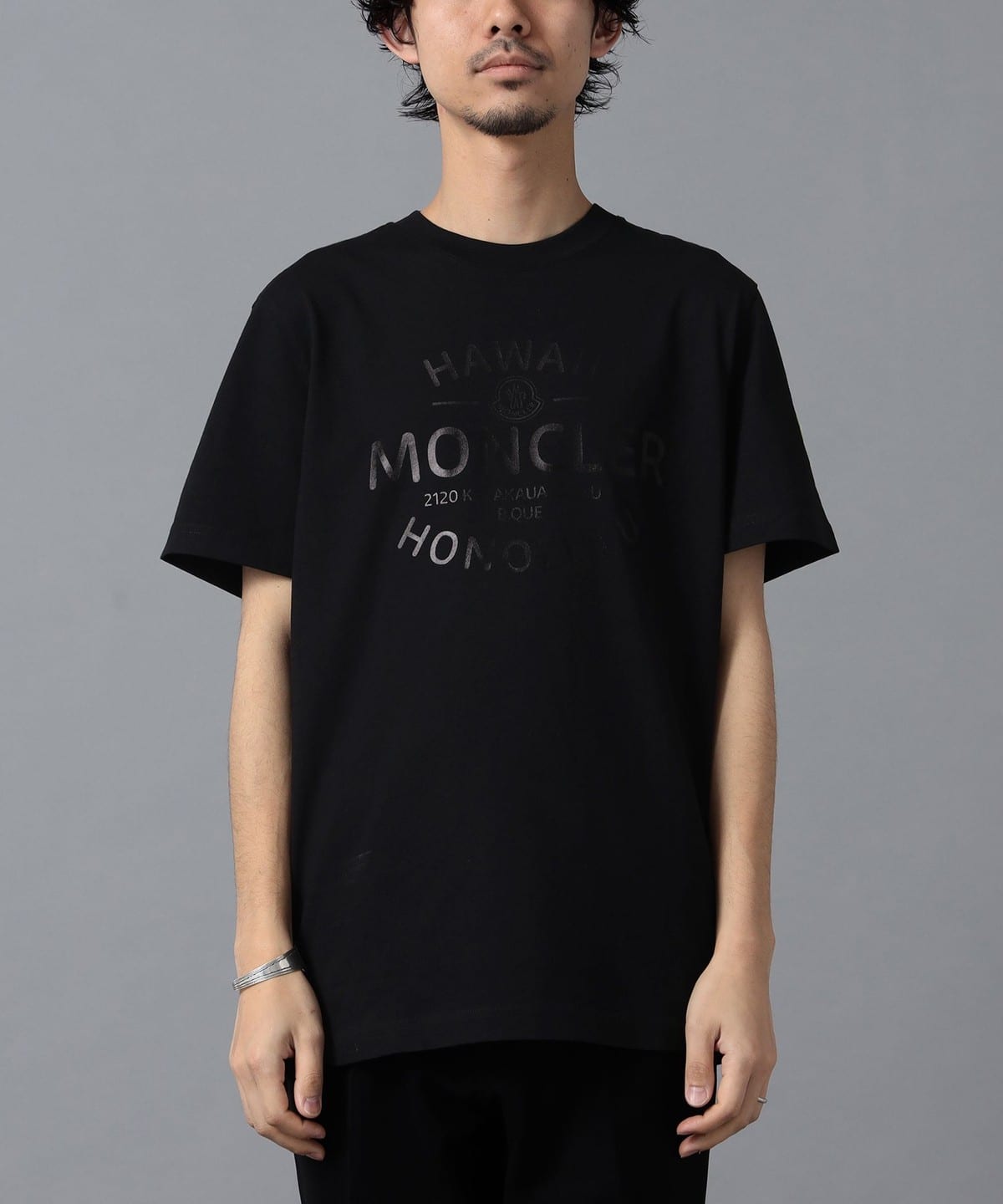 BEAMS F（ビームスF）MONCLER / CITY ロゴ クルーネック Tシャツ（T