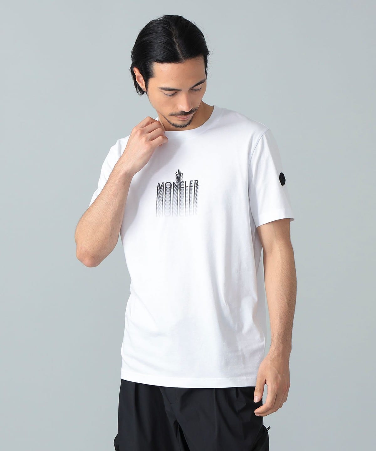 BEAMS F（ビームスF）MONCLER / グラデーションロゴ クルーネック T