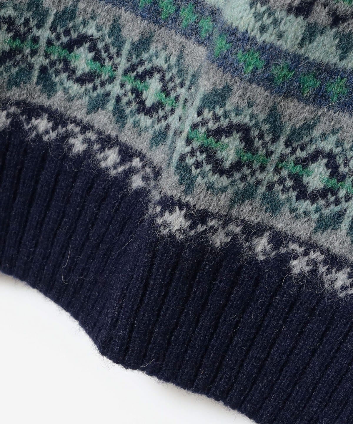 BEAMS F（ビームスF）PEMBRIDGE SHEPHERD / フェアアイル Vネック