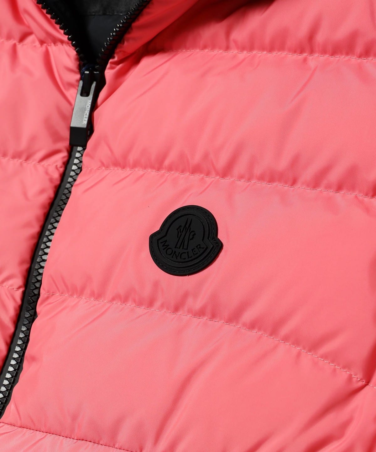 BEAMS F（ビームスF）MONCLER / NUBIERA フーデット ダウンベスト ...