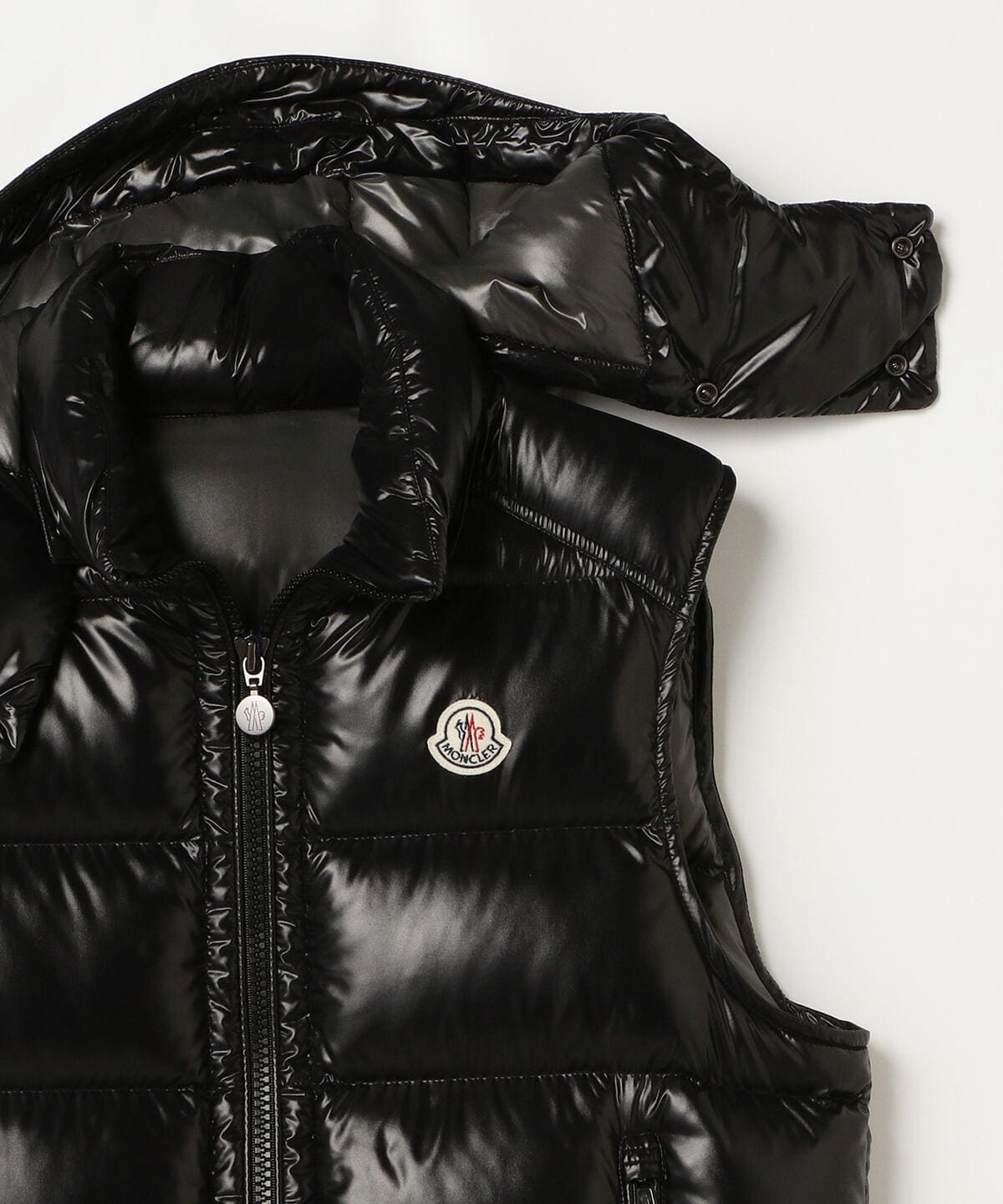 BEAMS F（ビームスF）MONCLER / BORMES ナイロン ダウンベスト 