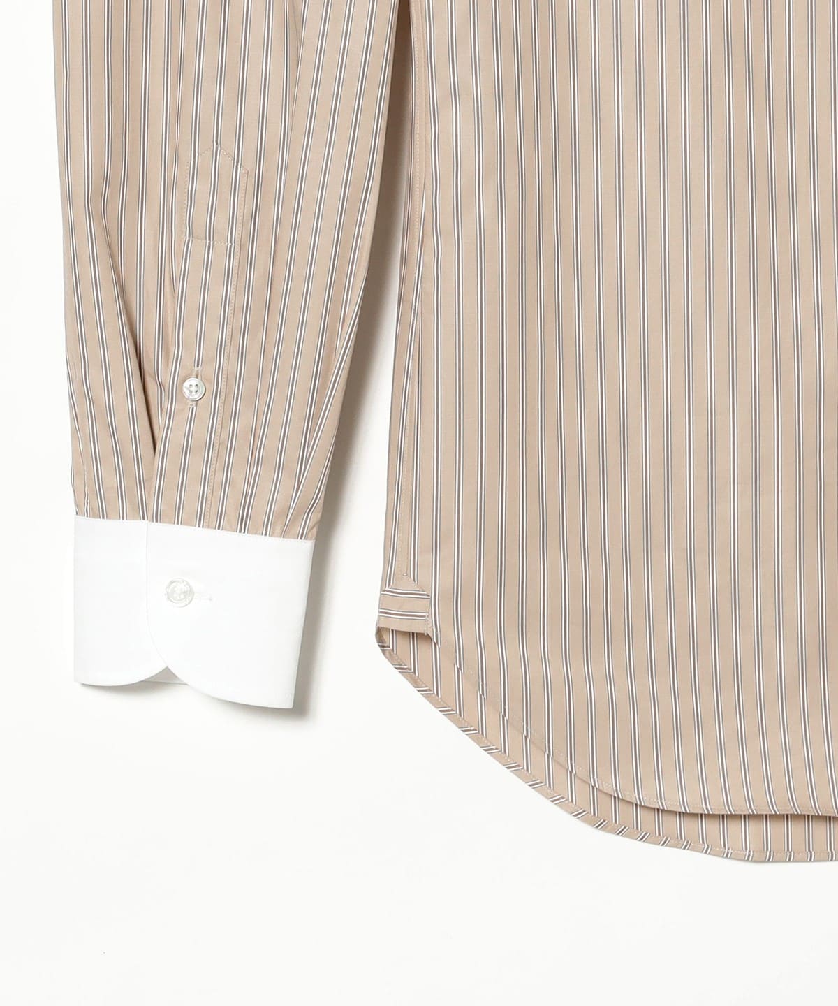 BEAMS F（ビームスF）ロンドンストライプ タブカラー クレリック