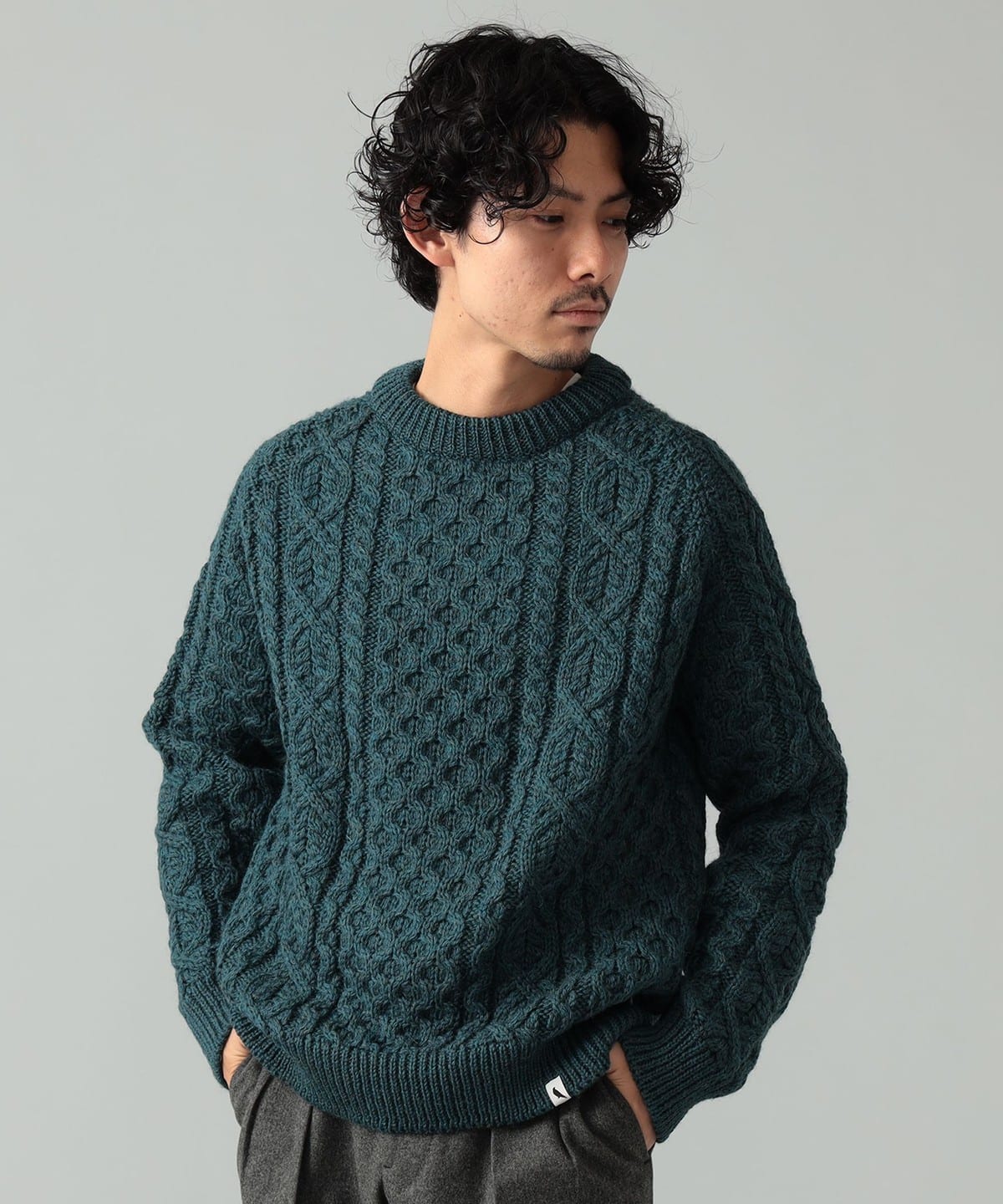 お得得価】 ふれでりっくさま BEAMS F BAFY 別注 クルーネック ニット