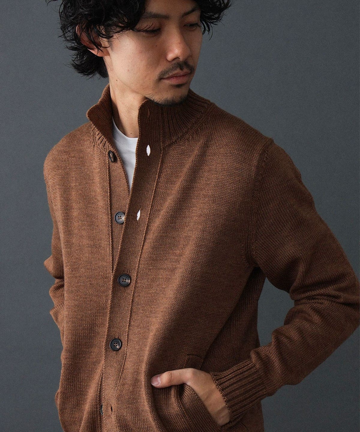 ZANONE ザノーネ / CHIOTO 5ゲージ スタンドカラー カーディガン トップス MEN LT. BROWN/35 46 ZANONE ザノーネ / CHIOTO 5ゲージ スタンドカラー カーディガン トップス MEN LT. BROWN/35 46