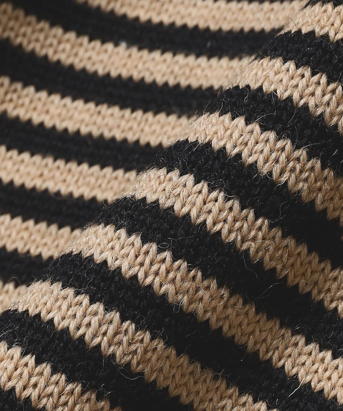 BEAMS F（ビームスF）【別注】GUERNSEY WOOLENS / 1×1 ボーダーニット